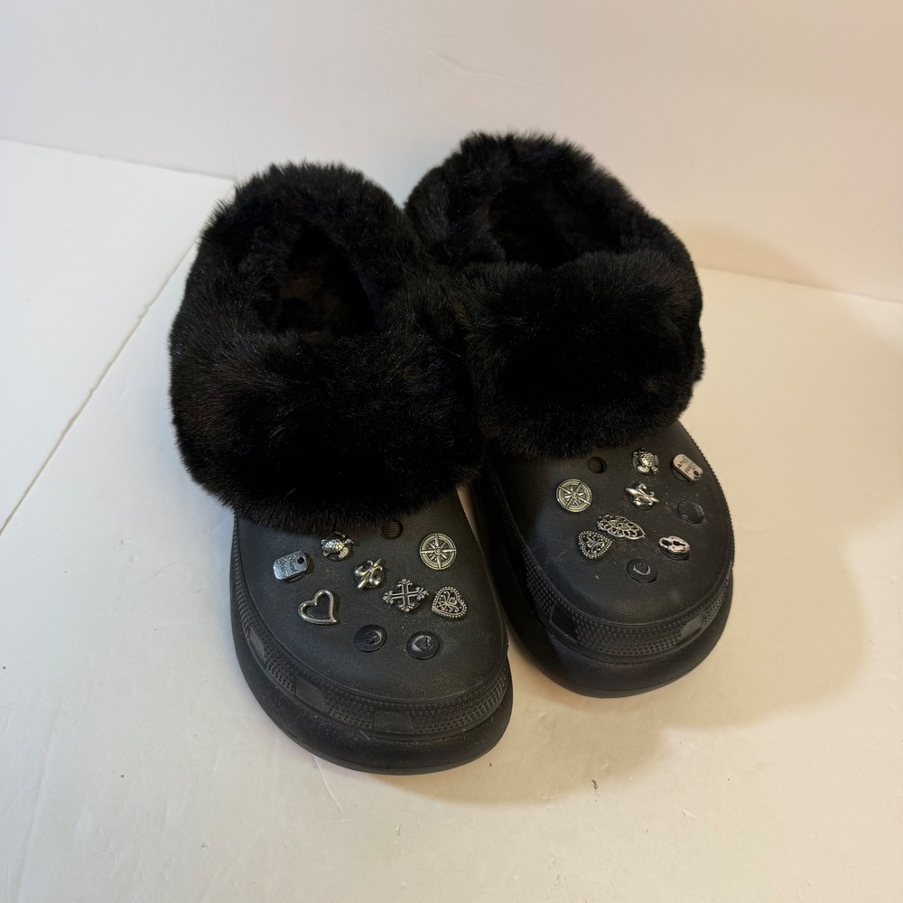 Crocs Classic Fuzz-Mania Platform Clogs Black Faux Fur Lined Women 8 Mens 6